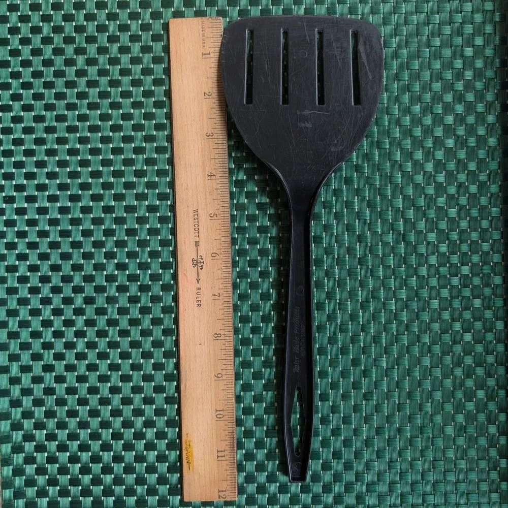 Tailor Made Slotted Spatula 4 Slot Flexible Black Nylon VTG Retro MCM Made USA